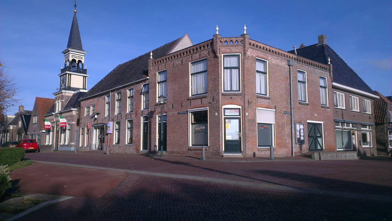 Logement 'De Witte Klok' Oude Bildtzijl Bagian luar foto